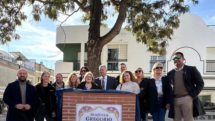 Inaugurada la Plazuela Gregorio Cruz Vélez en la Avenida de Los Toreros de El Puerto