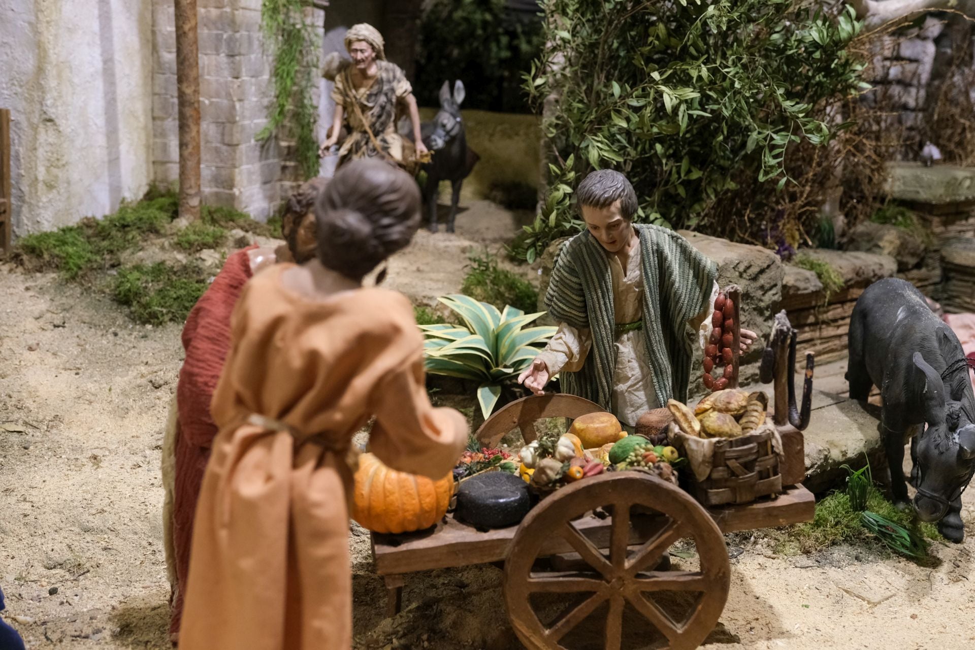 Cádiz, así brilla en Navidad: un paseo por sus calles, sus plazas y sus belenes