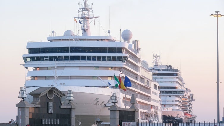 El Puerto de Cádiz hará historia en 2025 con un nuevo récord de escala de cruceros: 396 paradas