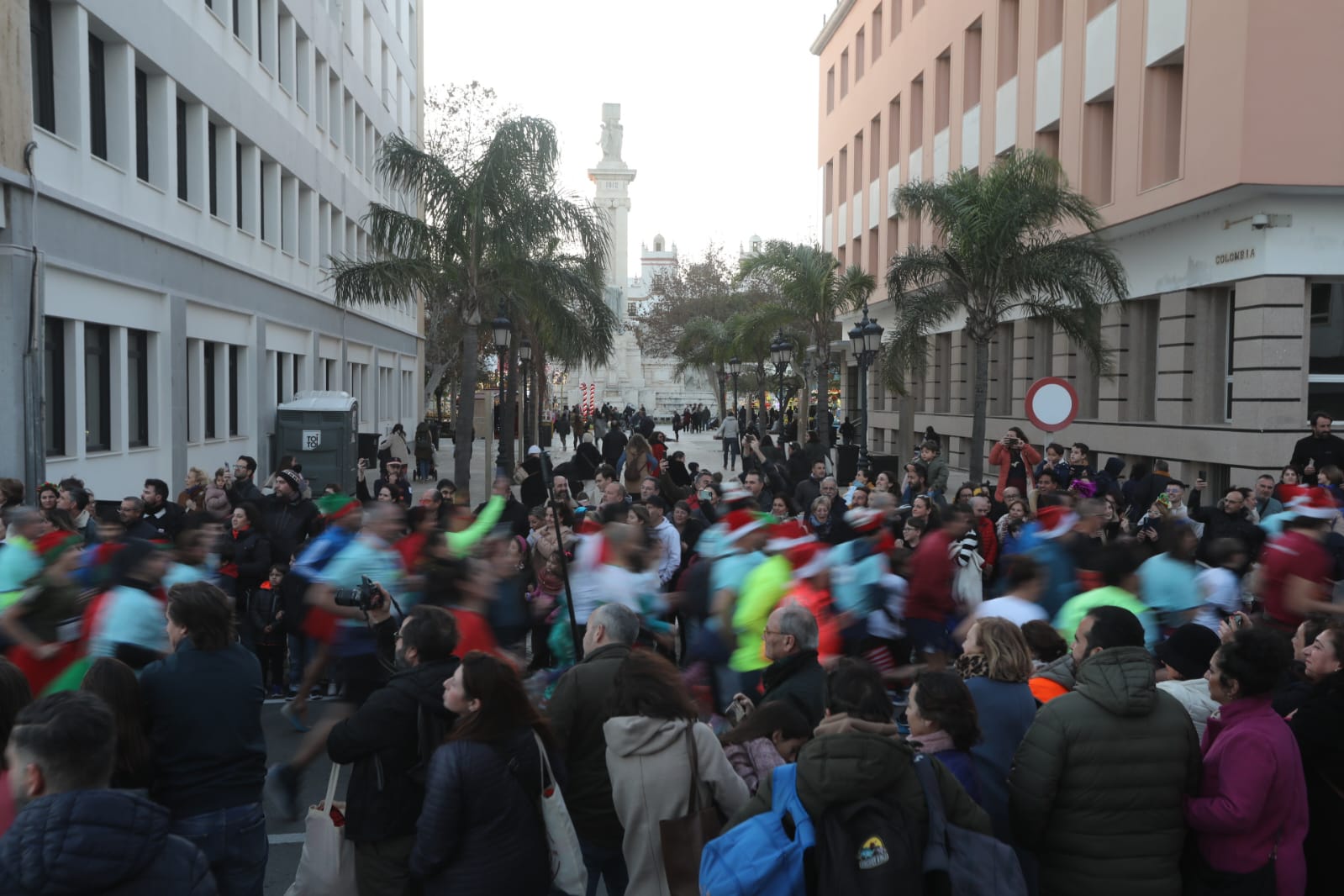 Fotos: Búscate en la VII San Silvestre gaditana 2024