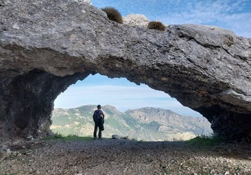 Esta ruta por la Sierra de Grazalema conduce a una de las cuevas más curiosas de Cádiz: «Esto es una maravilla»