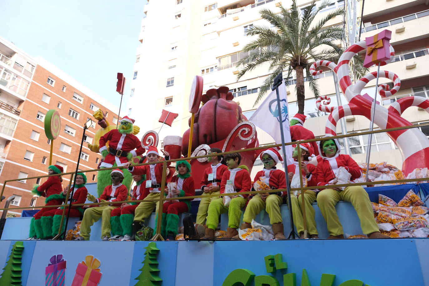 FOTOS: Melchor, Gaspar y Baltasar protagonizan una Cabalgata de cine en Cádiz en 2025