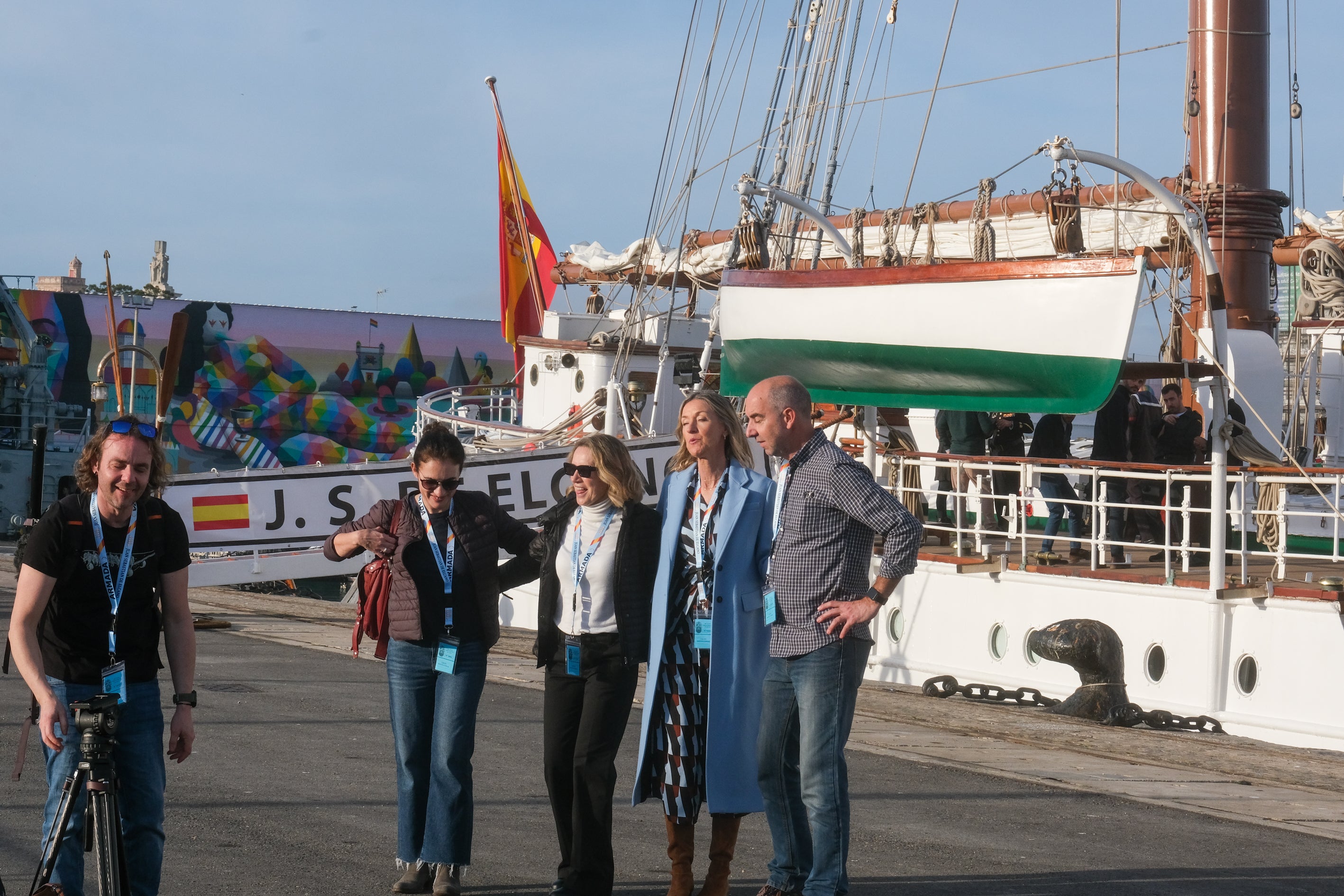 Fotos: Largas colas para poder recorrer Elcano en Cádiz, la casa de la Princesa Leonor los próximos meses