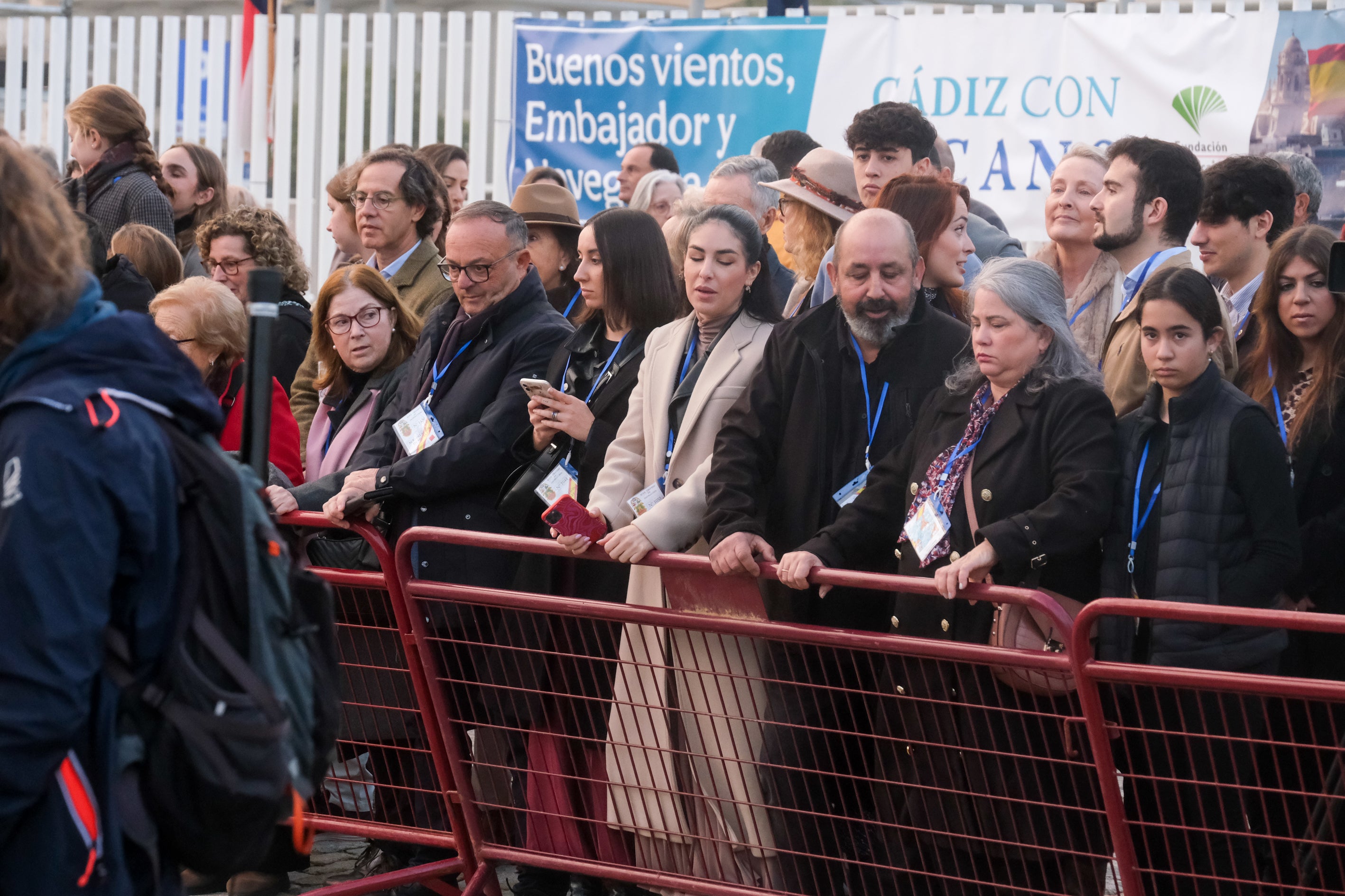 Imágenes de un día histórico en Cádiz: la Princesa Leonor ya navega en el Juan Sebastián de Elcano