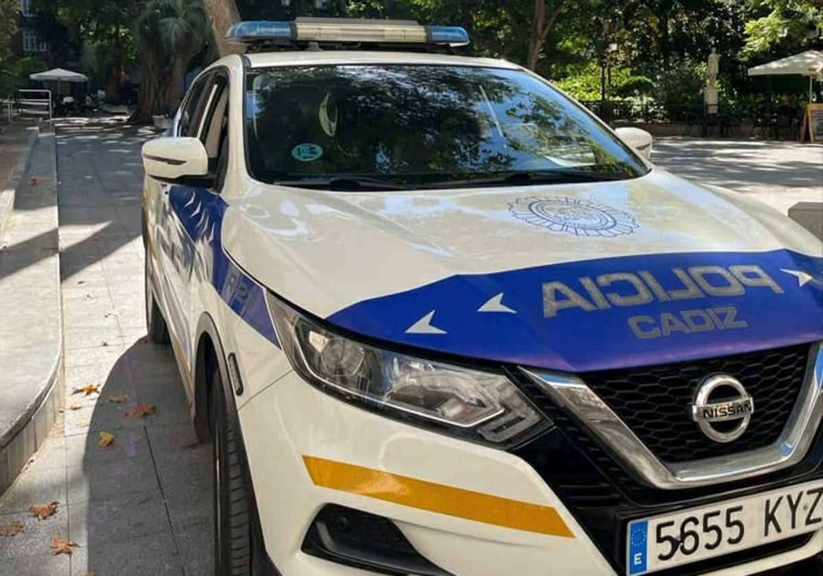 «Socorro, que me mata», el grito de auxilio de una mujer tras recibir un cabezazo de su marido en su casa del centro de Cádiz