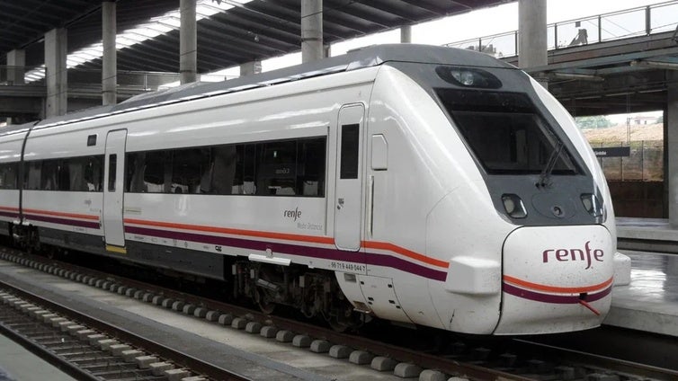 Las lluvias vuelven a provocar otro severo retraso en los trenes entre Cádiz y Sevilla