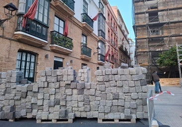 La Plaza Argüelles de Cádiz se convierte en escenario de la serie 'Young Sherlock', de Guy Ritchie