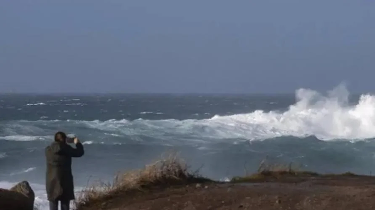 El tiempo: La borrasca Ivo llega a Cádiz con lluvias, tormentas y alerta amarilla