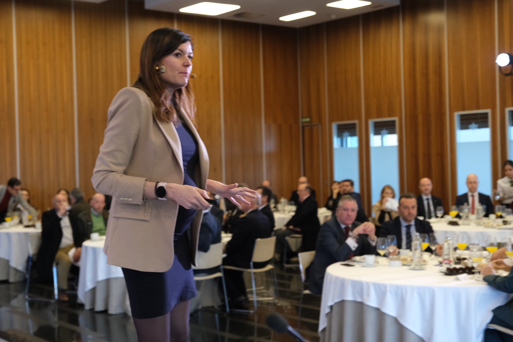 Fotos: La Mirada Económica con Mapi García, responsable de Clientes de Medios de Google Cloud