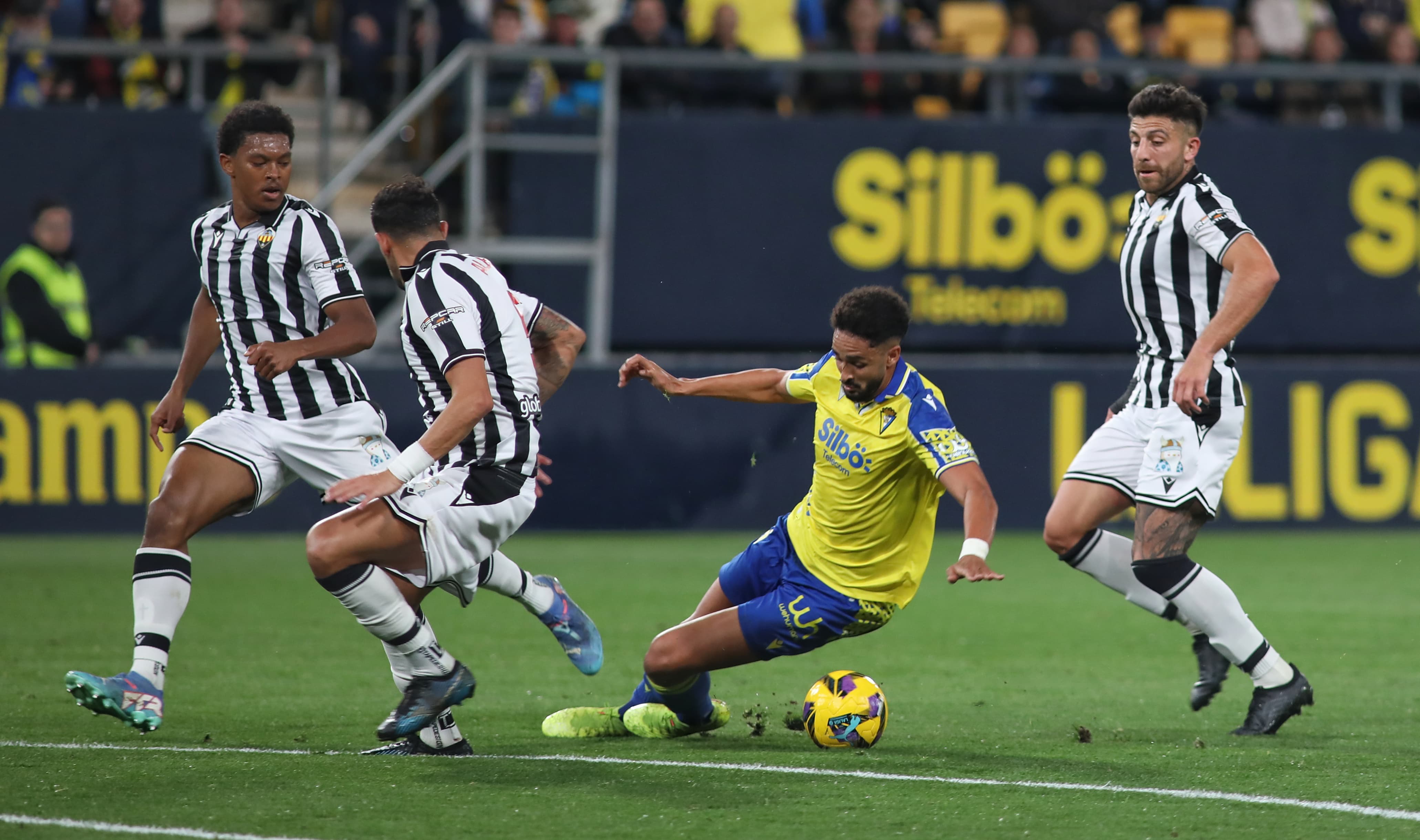 Las imágenes del Cádiz CF-Castellón