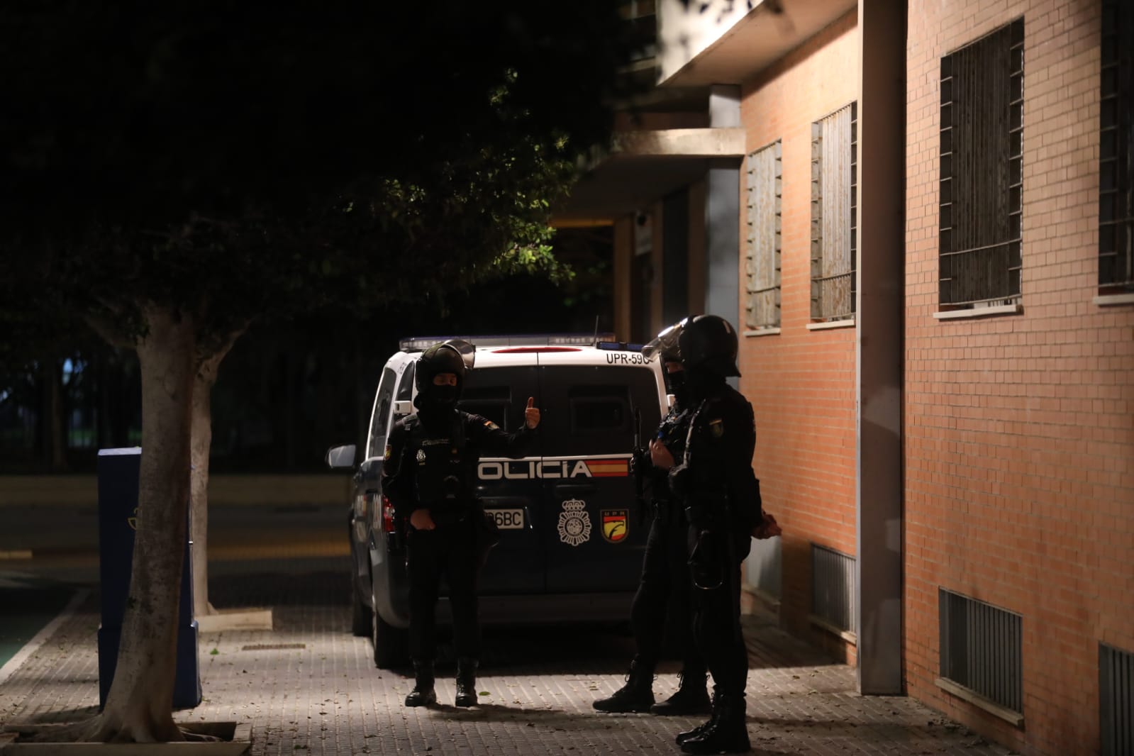 FOTOS: Gran despliegue policial en Cádiz contra el narcotráfico a tan solo tres días del inicio del Carnaval