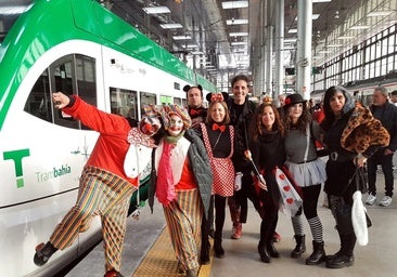 Horarios especiales de autobuses y catamarán: Todo lo que necesitas saber sobre el transporte durante el Carnaval de Cádiz