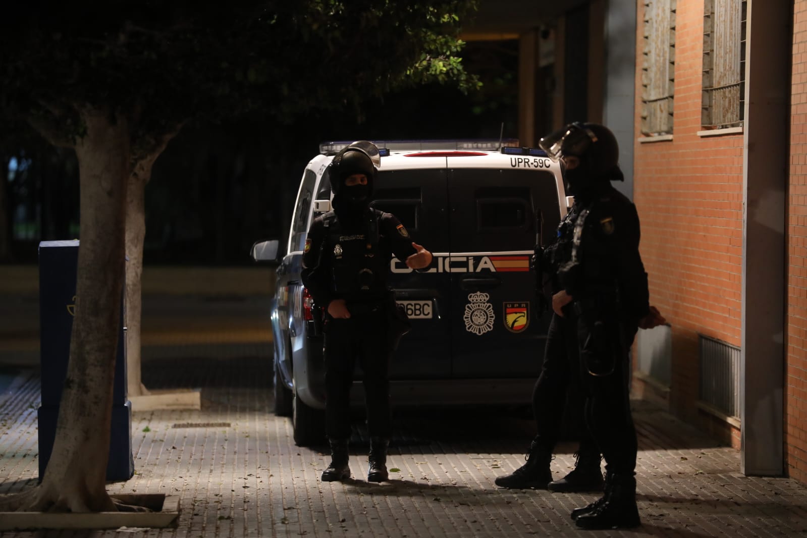 FOTOS: Gran despliegue policial en Cádiz contra el narcotráfico a tan solo tres días del inicio del Carnaval