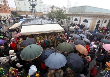 La Aemet avisa de fuertes lluvias en Cádiz el primer fin de semana de Carnaval: estas serán las peores horas