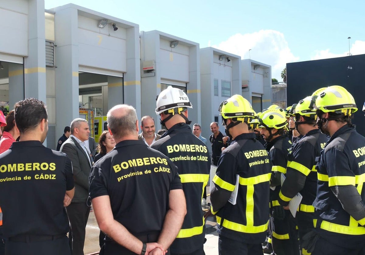 La convocatoria es para 41 plazas de bombero y 23 plazas de cabo