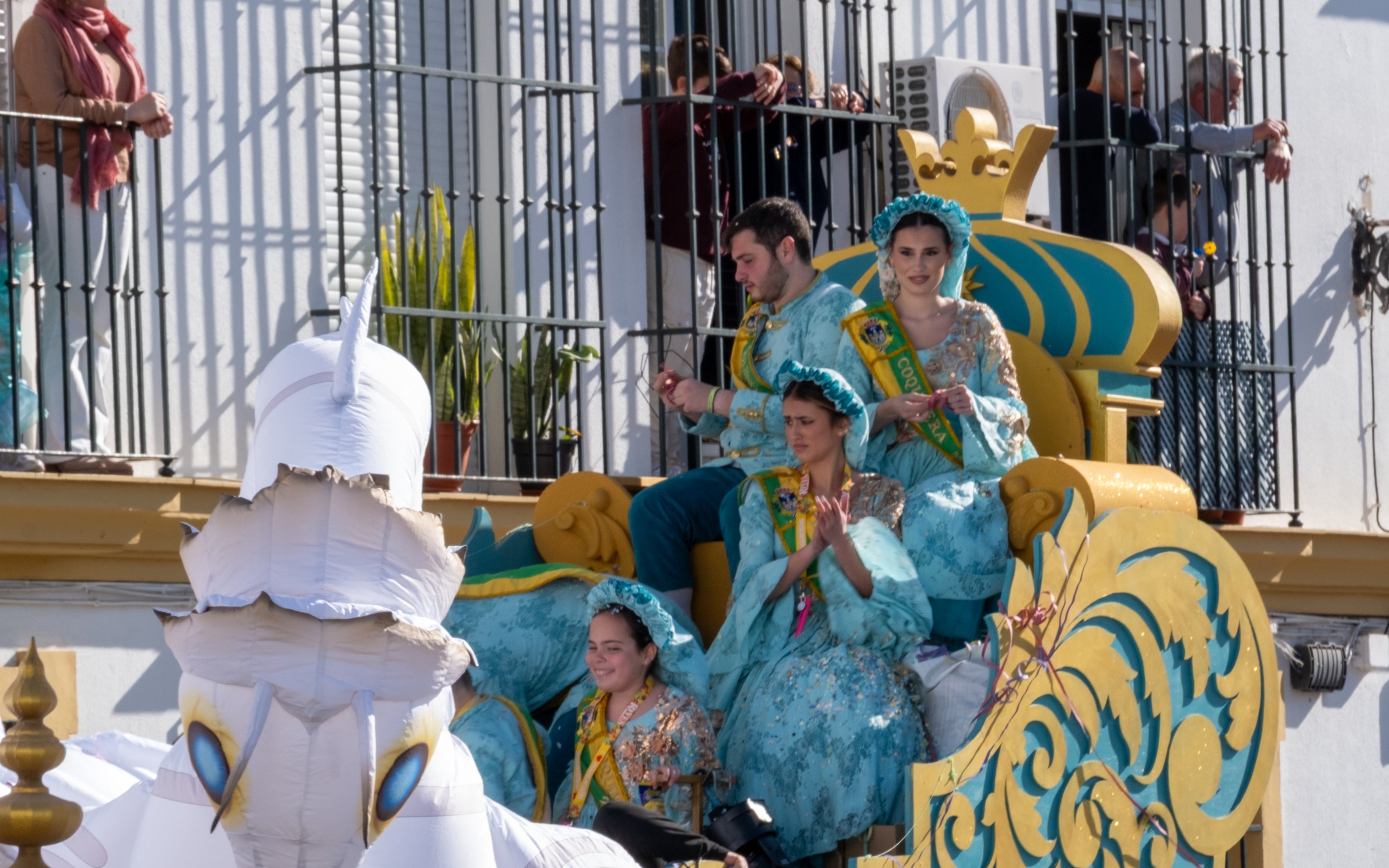 Así ha sido la Cabalgata de Adultos Carnaval El Puerto 2025