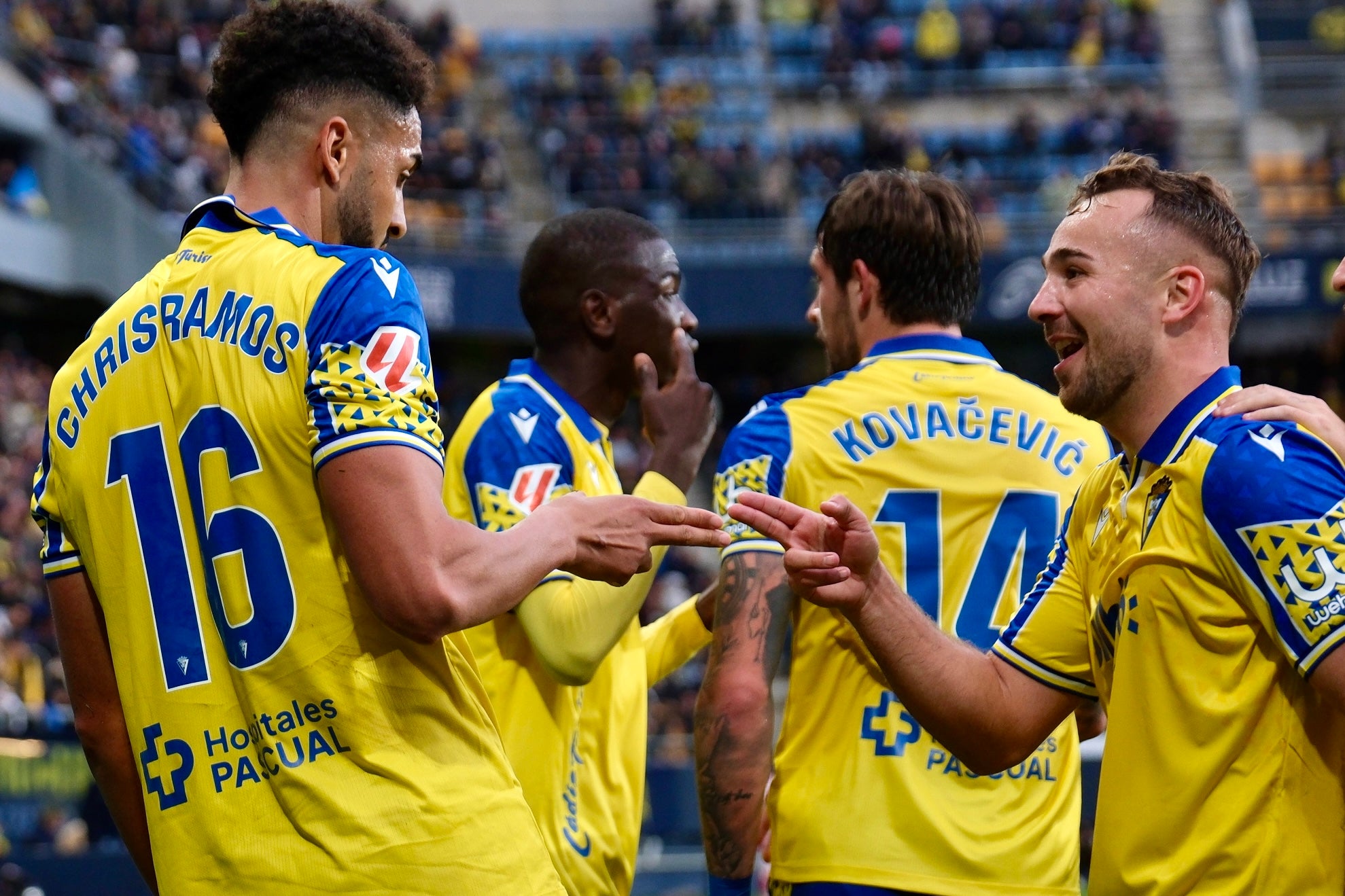 Las imágenes del partidos Cádiz CF 1-0 Granada