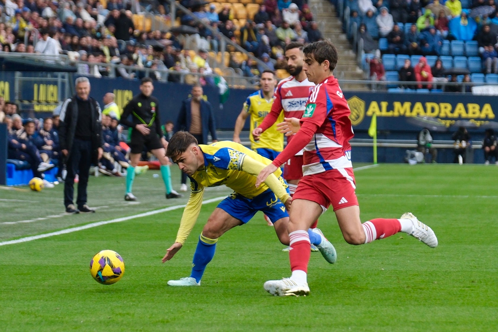 Las imágenes del partidos Cádiz CF 1-0 Granada