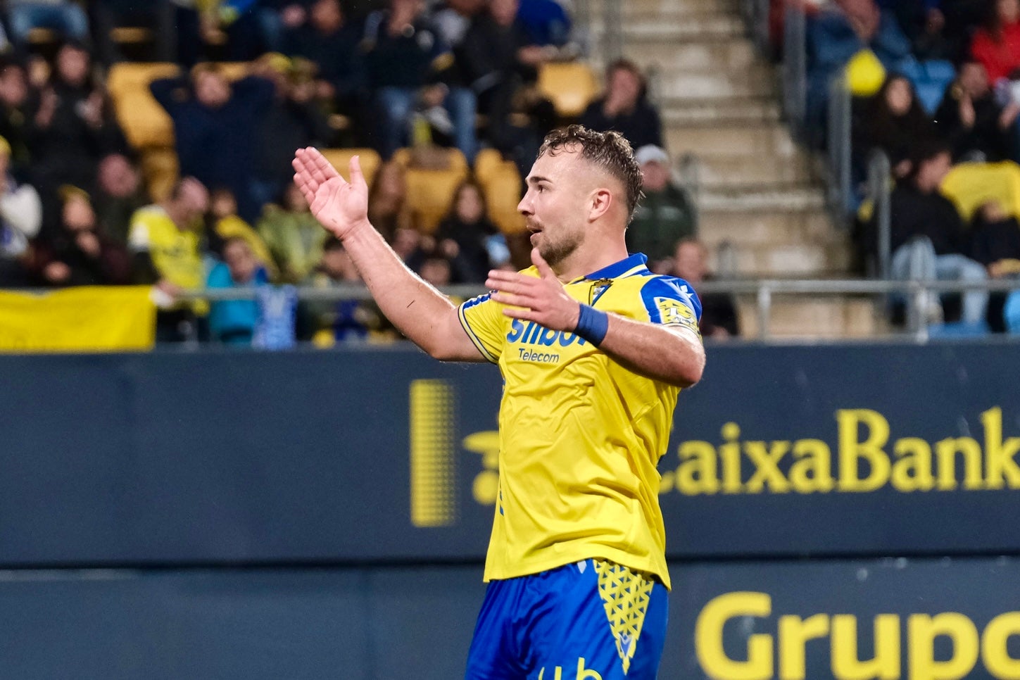 Las imágenes del partido Cádiz CF 1-0 Granada