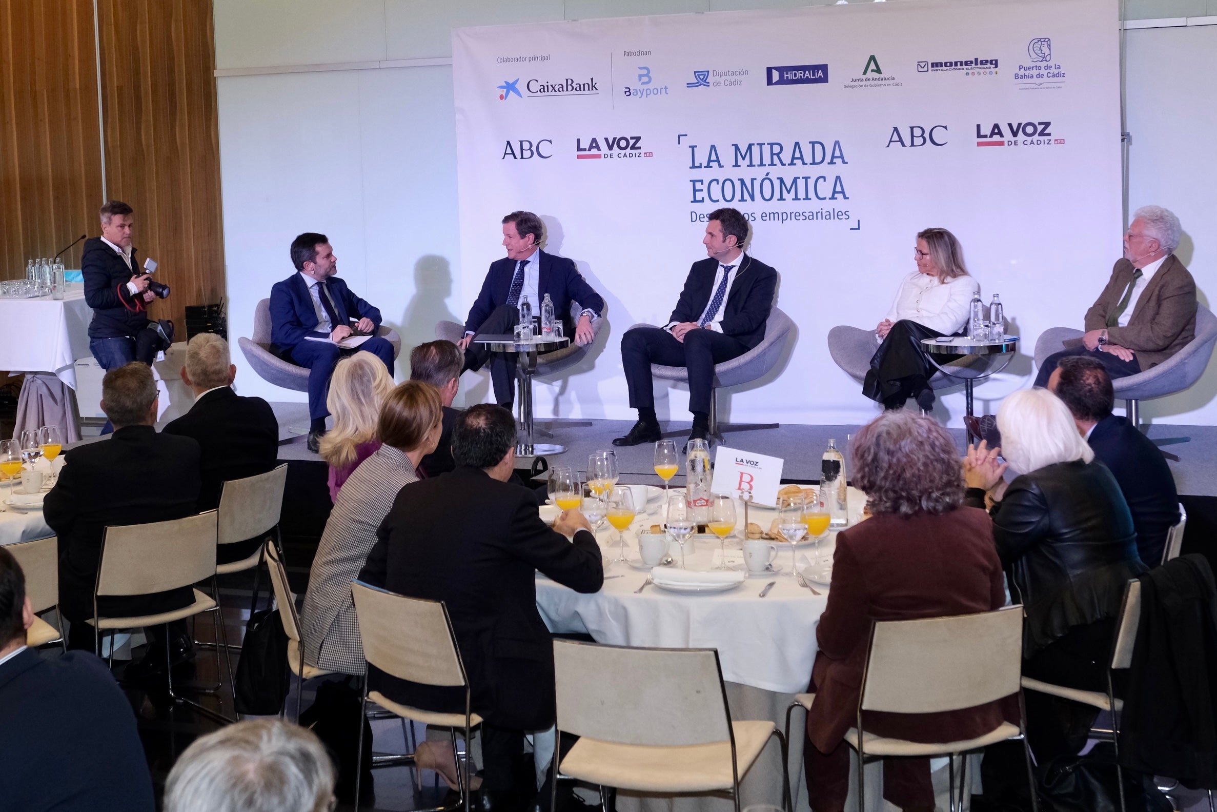 Un debate intenso sobre el potencial agroindustrial de Cádiz