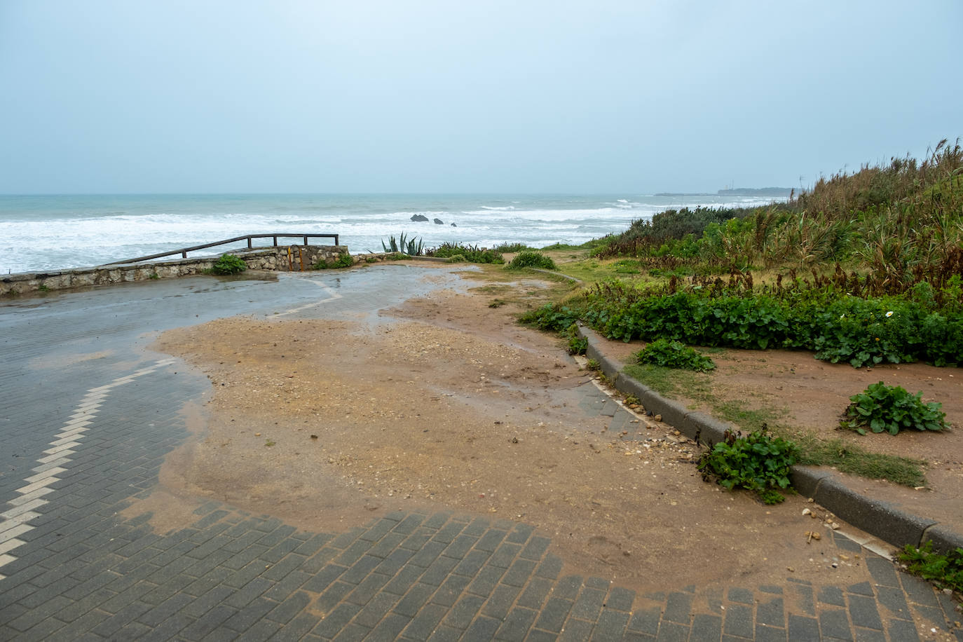 Fotos: Así están las playas gaditanas tras las fuertes lluvias