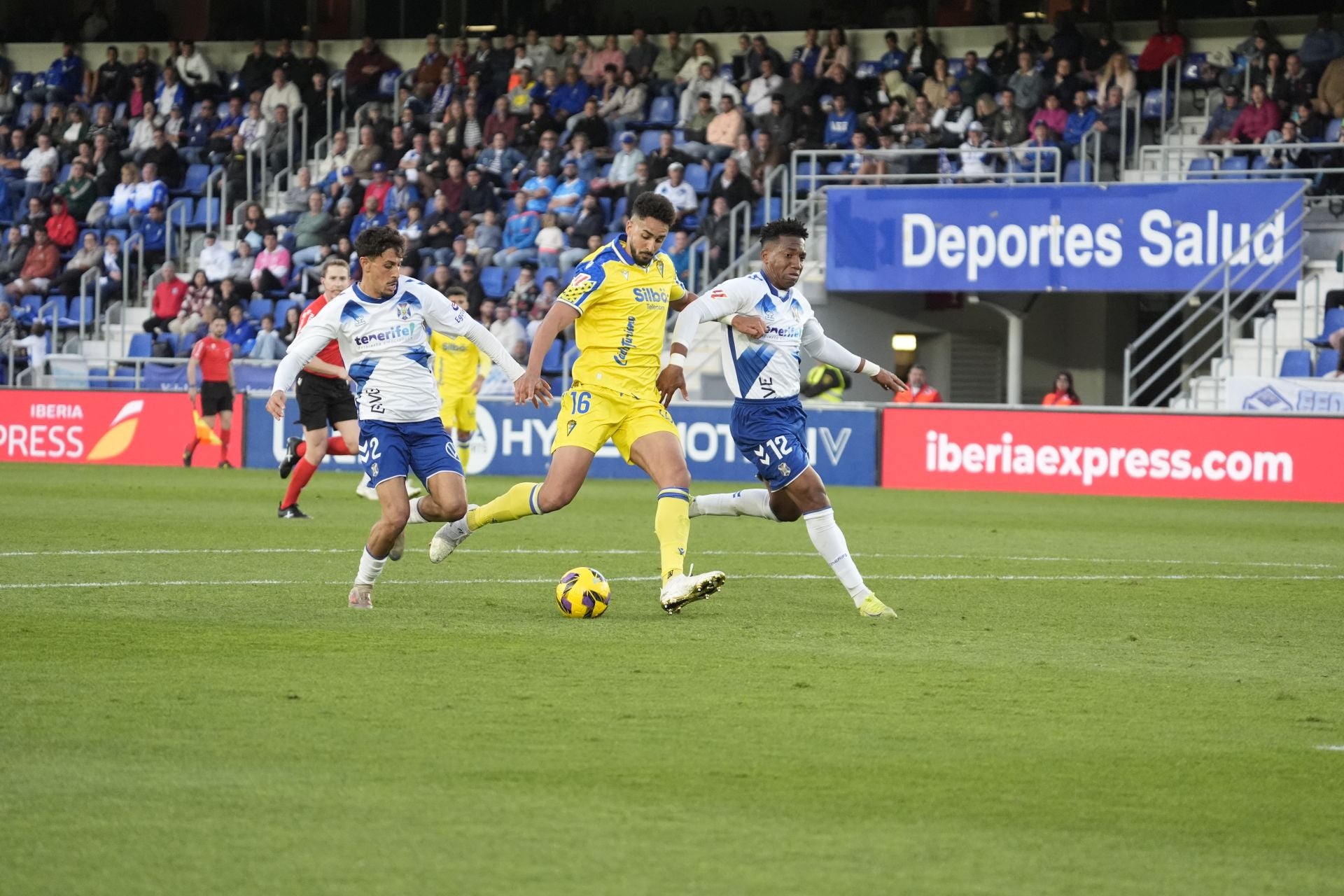 Fotos: El partido Tenerife-Cádiz, en imágenes