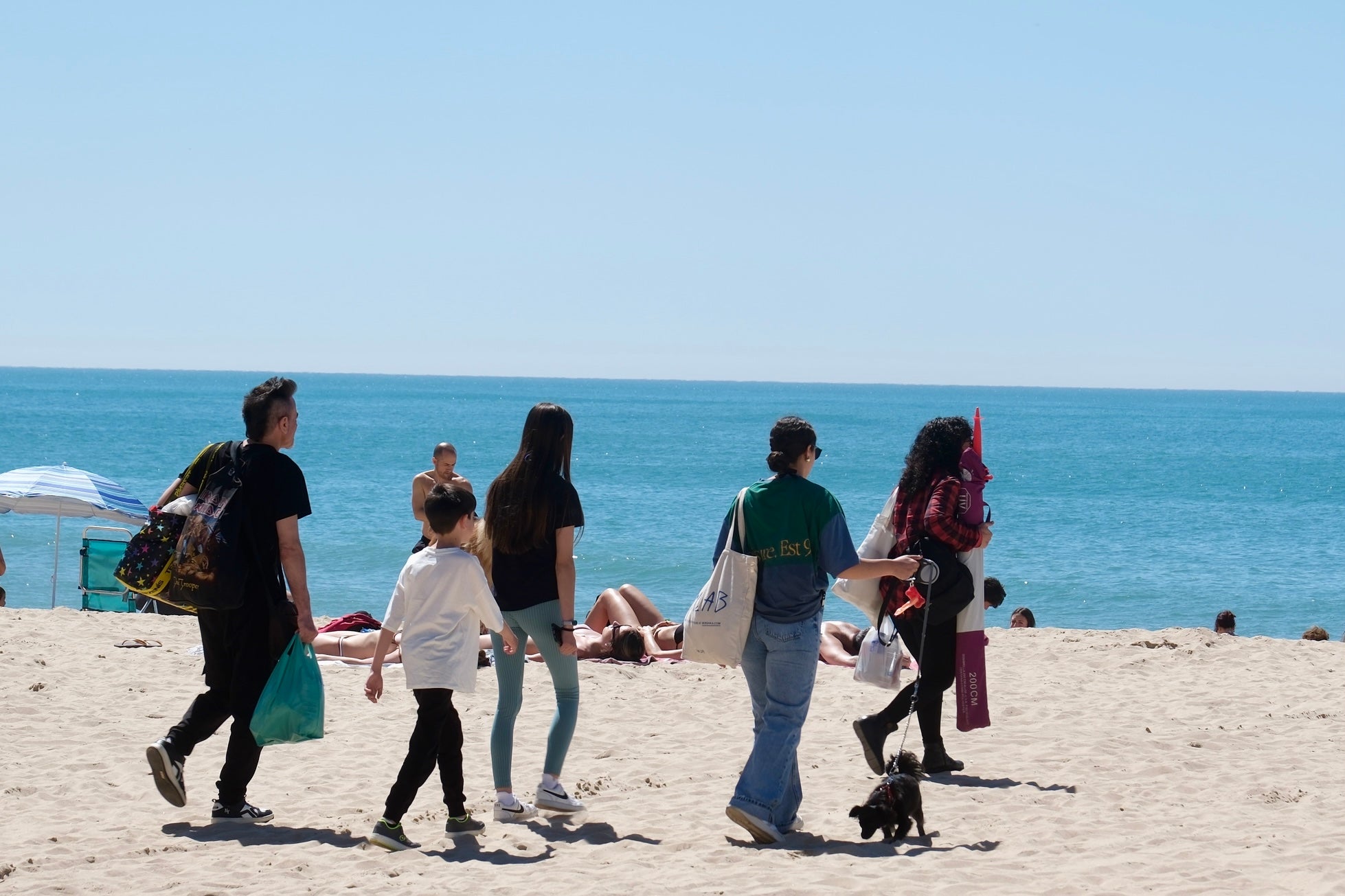 Fotos: Cádiz disfruta de su primer fin de semana de sol tras un mes de lluvia