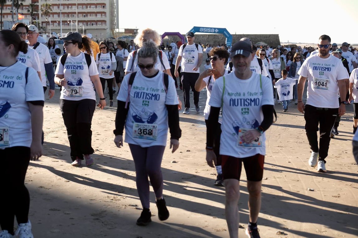 Cádiz celebra la primera edición de la marcha a favor del autismo