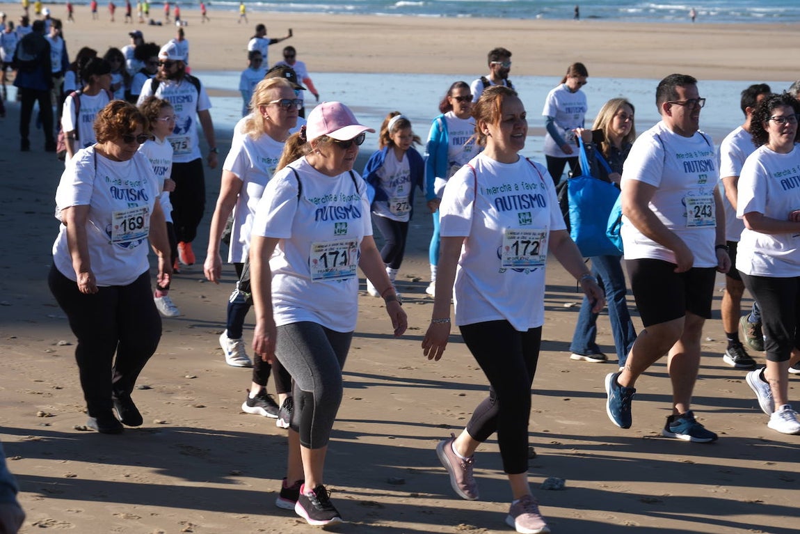 Cádiz celebra la primera edición de la marcha a favor del autismo