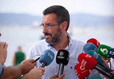 El alcalde de La Línea aborda con diputados del PP los retos del Brexit y la fiscalidad local