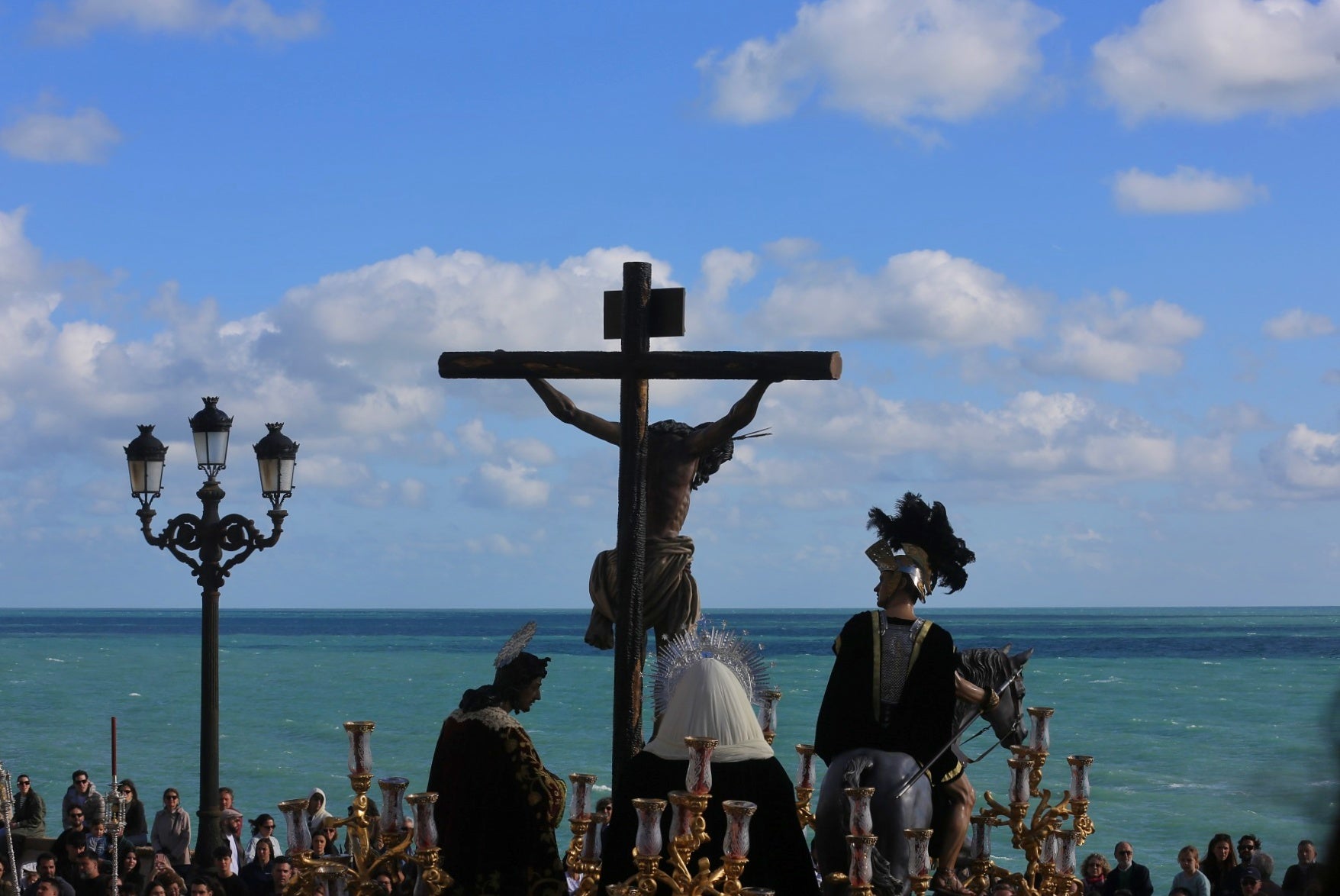 Las imágenes de Las Aguas el Miércoles Santo en Cádiz | Semana Santa 2025