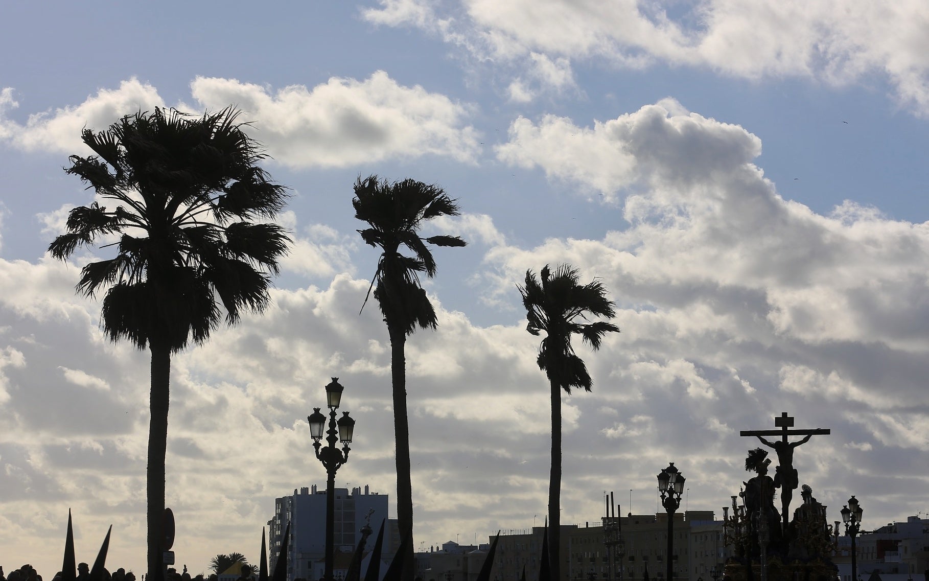 Las imágenes de Las Aguas el Miércoles Santo en Cádiz | Semana Santa 2025