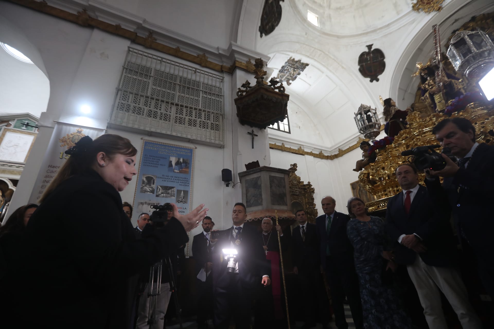 Fotos: Imposición del bastón de mando de la ciudad al Nazareno de Santa María, Regidor Perpetuo de Cádiz