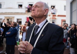 El Viernes Santo en La Isla, la última tarde de cofradías por sus calles