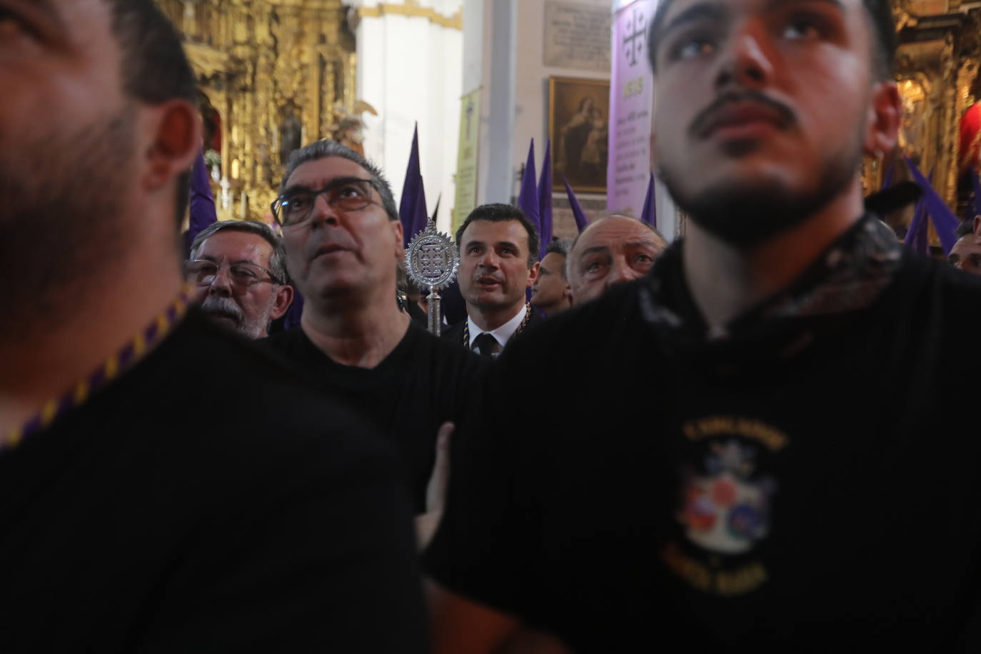 Las imágenes de la cofradía de El Nazareno, el Jueves Santo en Cádiz | Semana Santa 2025