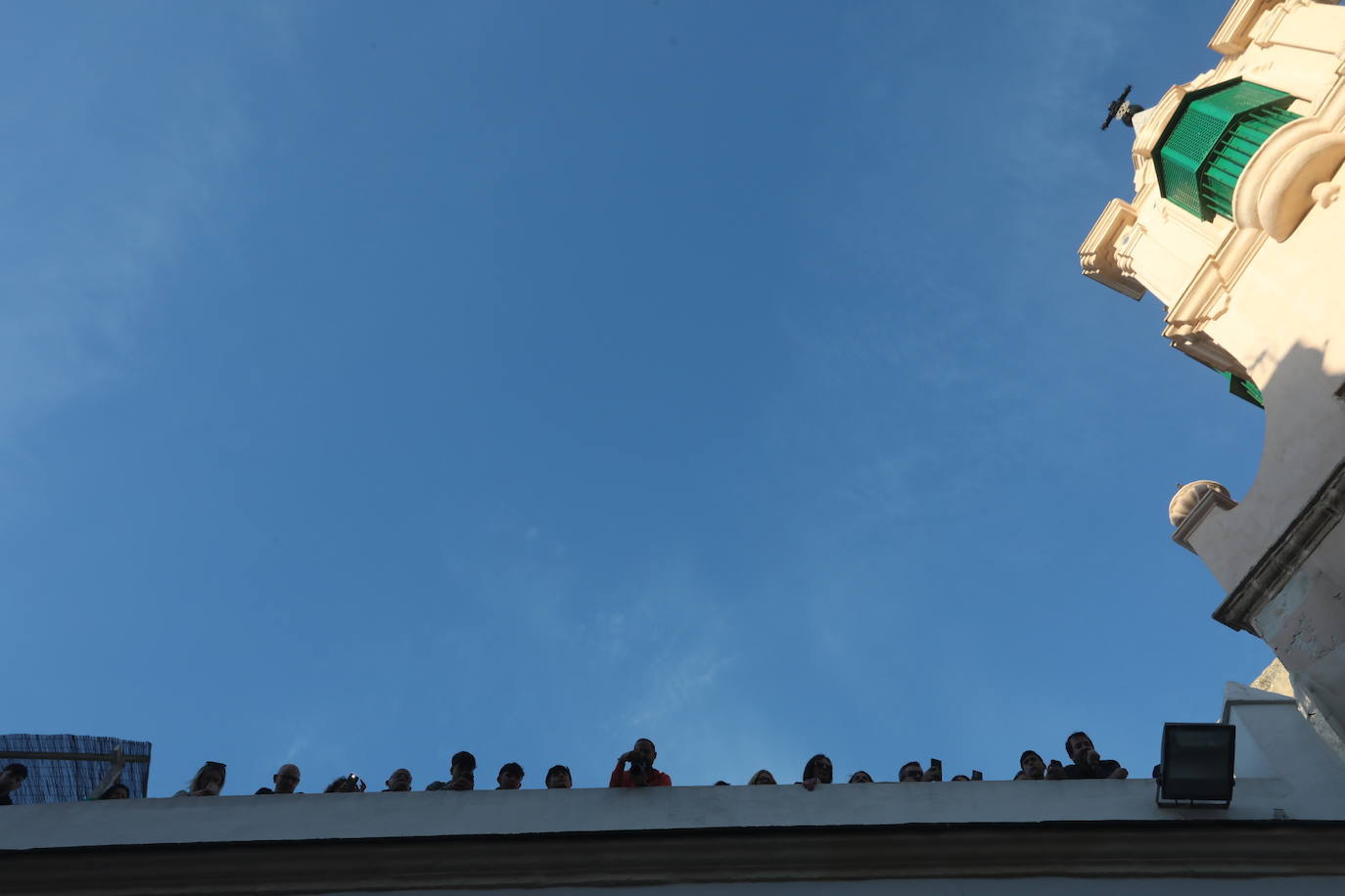 Las imágenes de la cofradía de El Nazareno, el Jueves Santo en Cádiz | Semana Santa 2025