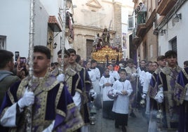 Las imágenes de la cofradía de El Nazareno, el Jueves Santo en Cádiz | Semana Santa 2025
