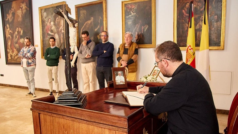 El funeral en Cádiz por el Papa Francisco será el 30 de abril en la Catedral