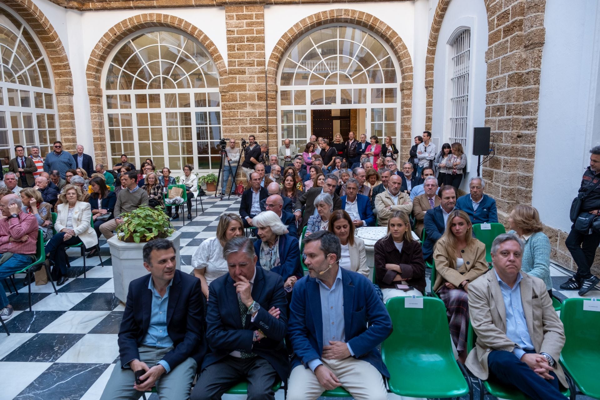Fotos: Ignacio Moreno Bustamante presenta su nuevo libro