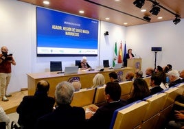 Empresarios de  Marruecos definen en Cádiz la reapertura de la línea comercial marítima en el Estrecho
