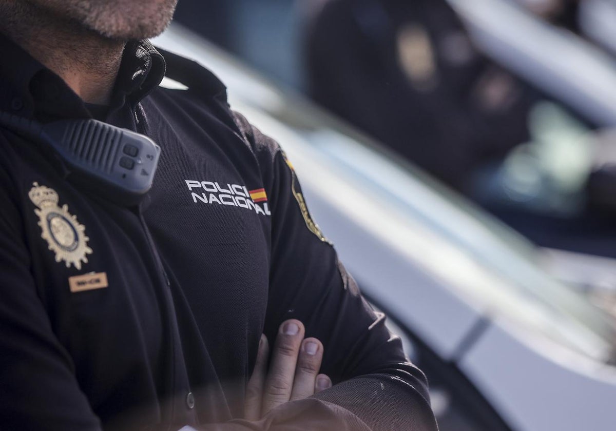 Asuntos Internos detiene a dos policías nacionales de Sanlúcar