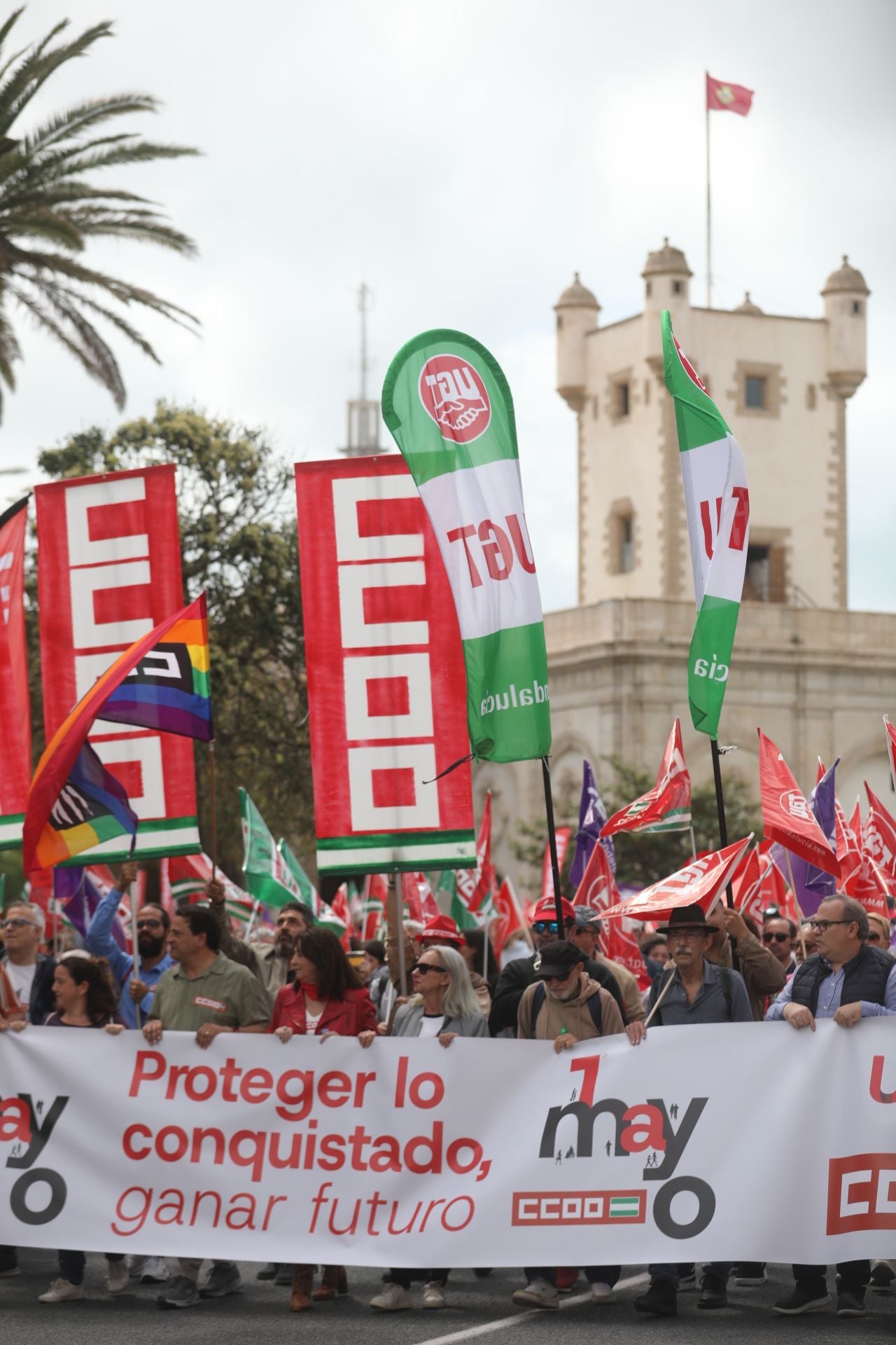 Fotos: Así han sido las dos manifestaciones del Primero de Mayo en Cádiz