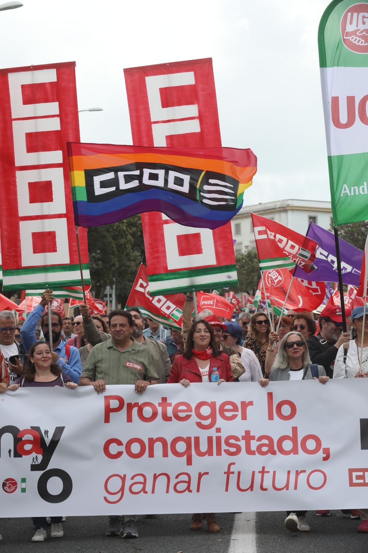 Fotos: Así han sido las dos manifestaciones del Primero de Mayo en Cádiz