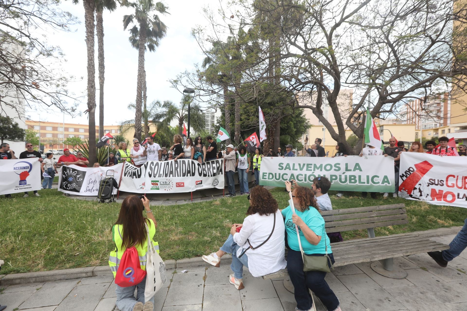 Fotos: Así han sido las dos manifestaciones del Primero de Mayo en Cádiz