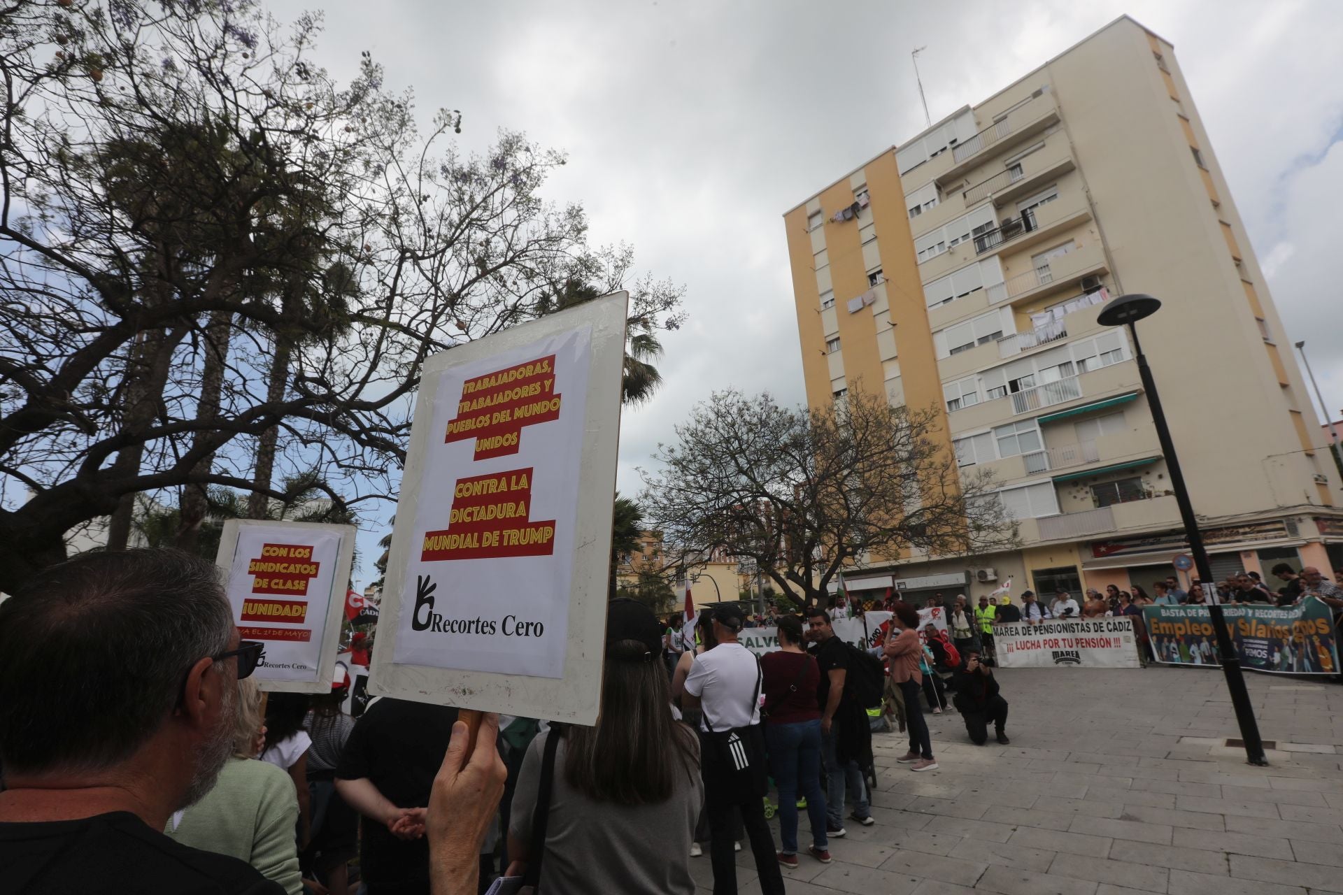 Fotos: Así han sido las dos manifestaciones del Primero de Mayo en Cádiz