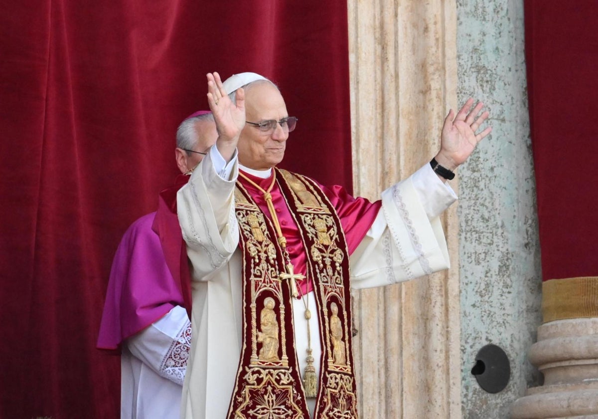 Monseñor Zornoza: «Queremos ofrecerle nuestra obediencia y nuestro respeto»