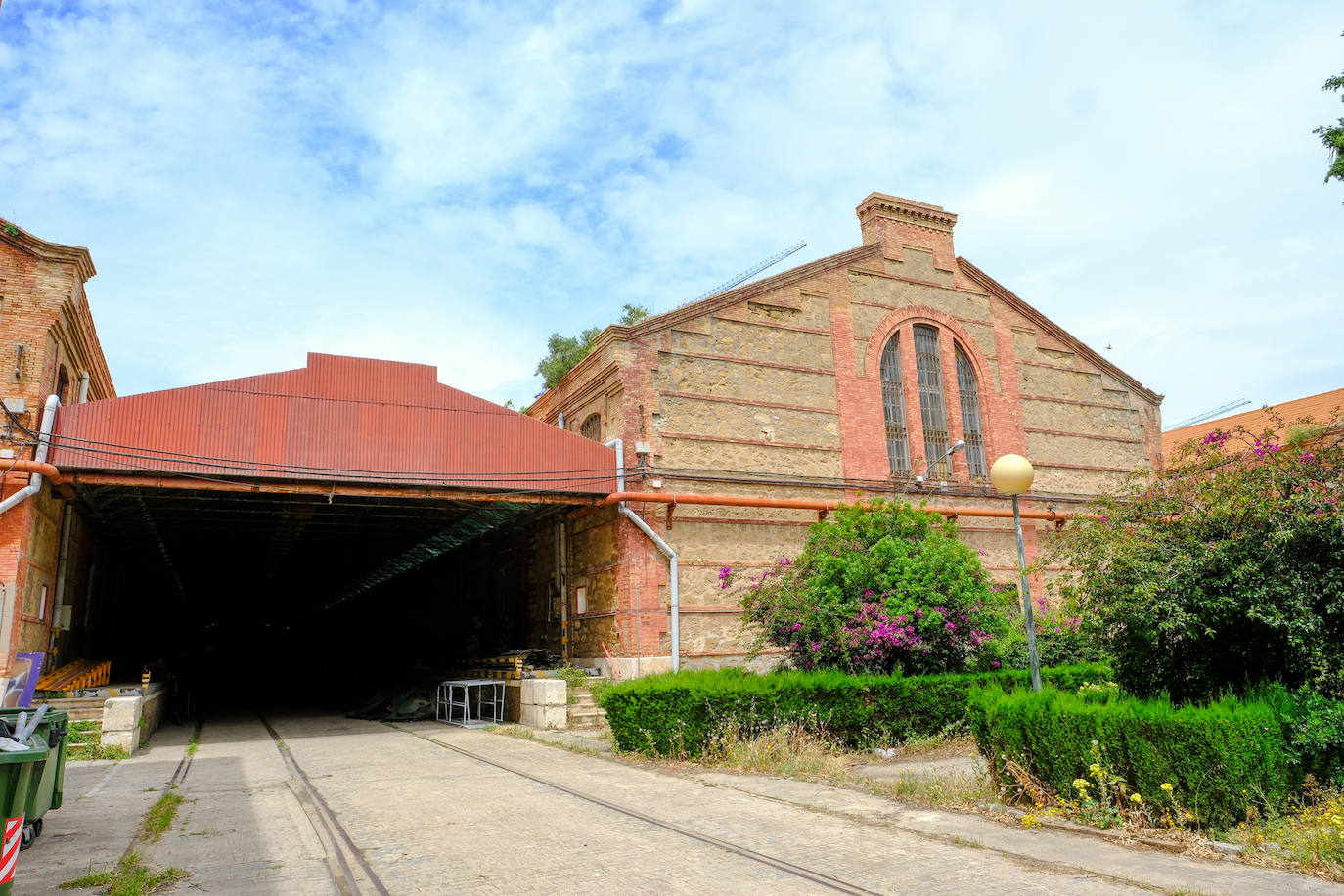 Fotos: estado actual de los Depósitos de Tabaco en Cádiz, donde se ubicará la Ciudad de la Justicia