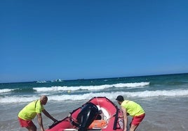 Más de 760.000 euros para servicios de salvamento, socorrismo y asistencia sanitaria en las playas de El Puerto