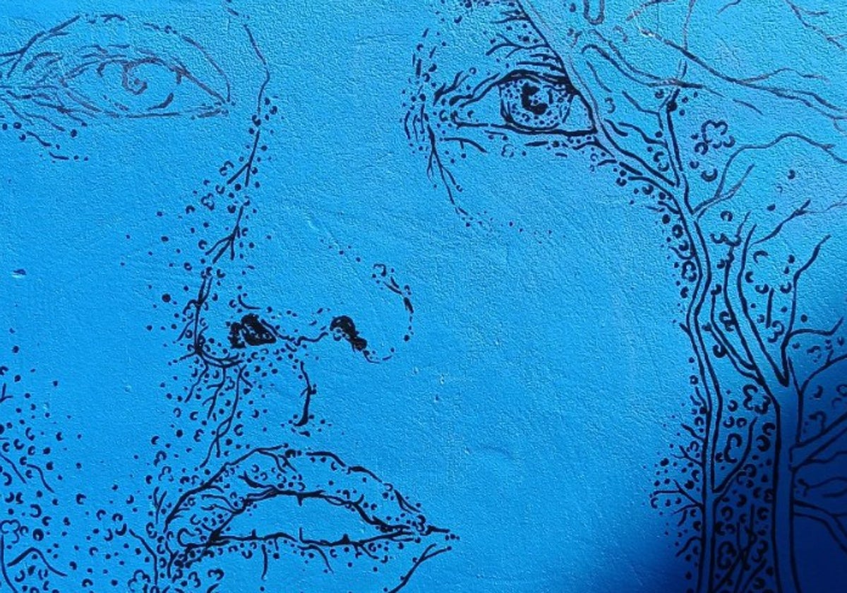El mural dedicado a María Jiménez ya luce en su casa de Chiclana