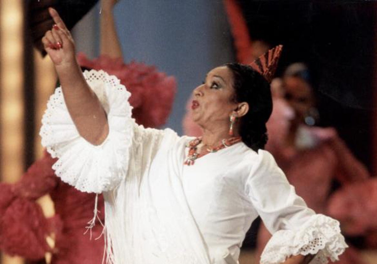 Jerez recuerda a Lola Flores en el 30 aniversario de su muerte